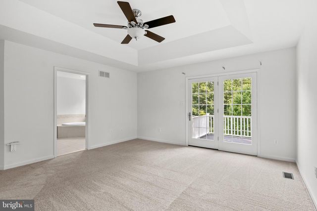 1078 LA GRANGE PKWY, Newark, DE 19702