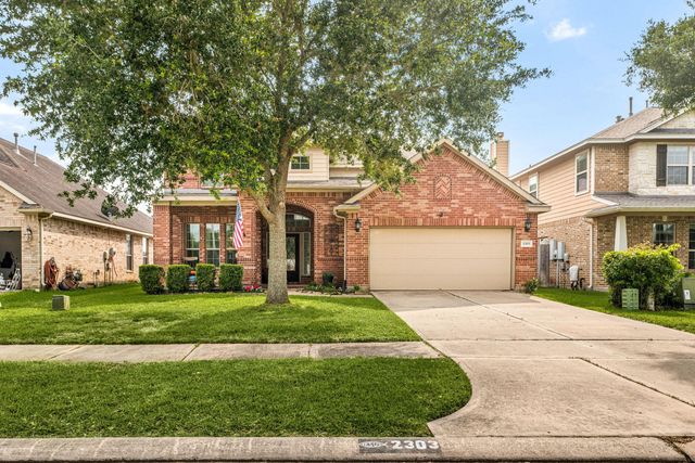 2303 Crescent Water, Rosenberg, TX 77471