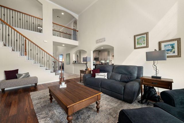 2303 Crescent Water, Rosenberg, TX 77471