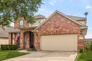 2303 Crescent Water, Rosenberg, TX 77471