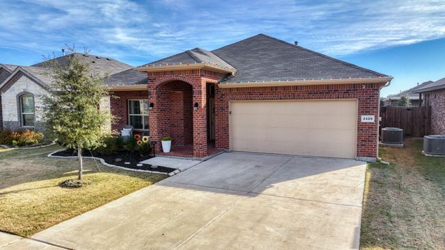 2429 Goodnight Ranch Drive, Weatherford, TX 76087