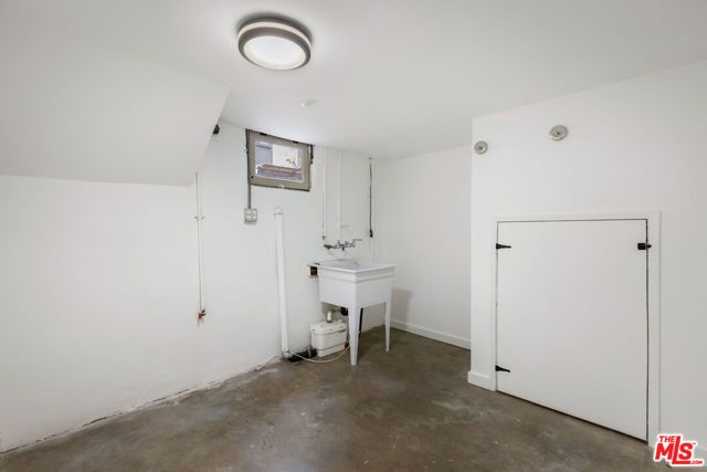 1453 Bresee Avenue, Pasadena, CA 91104