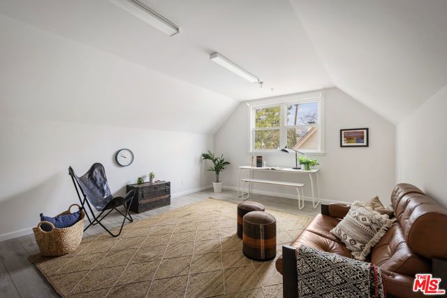 1453 Bresee Avenue, Pasadena, CA 91104