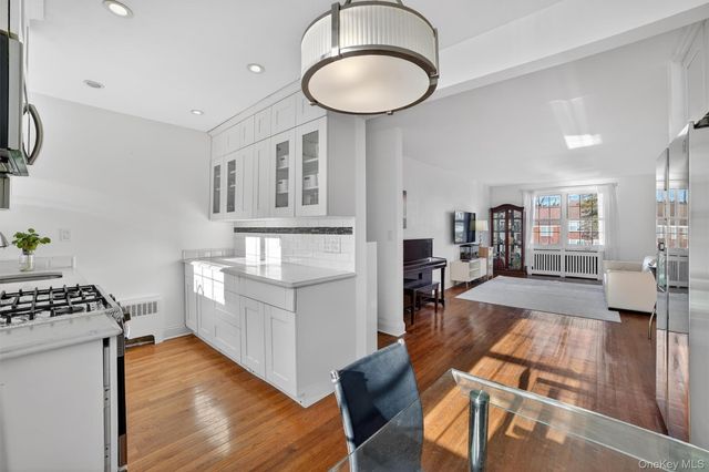 109 N Broadway K2, White Plains, NY 10603