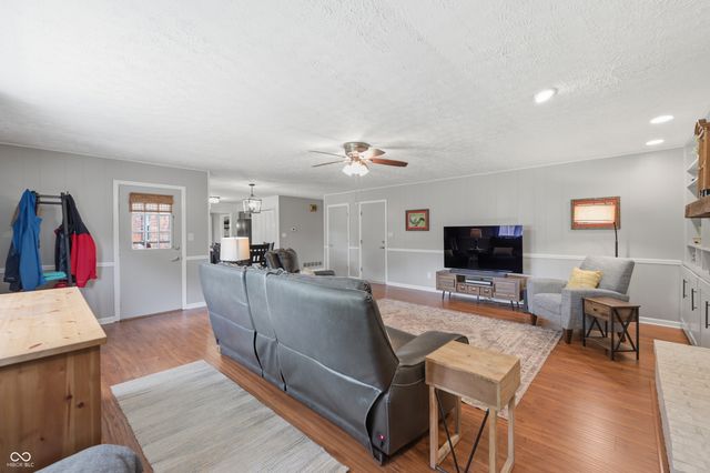 3706 E Carol Lane, Mooresville, IN 46158
