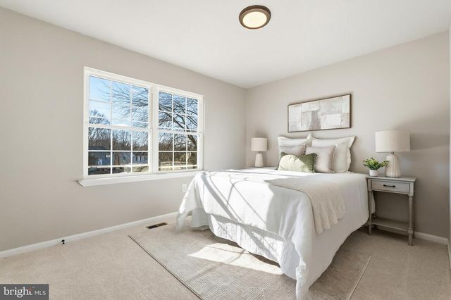 8714 JEREMY CT, Clinton, MD 20735