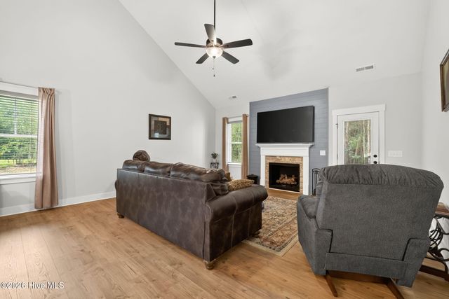 102 Spumante Court, Princeton, NC 27569