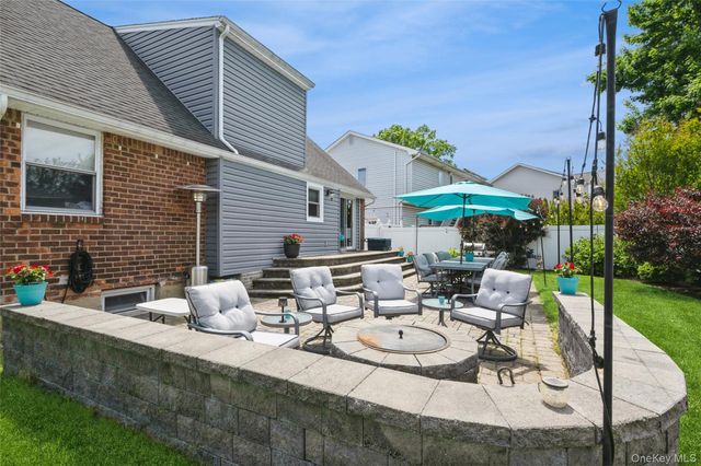 3881 Miller Place, Levittown, NY 11756