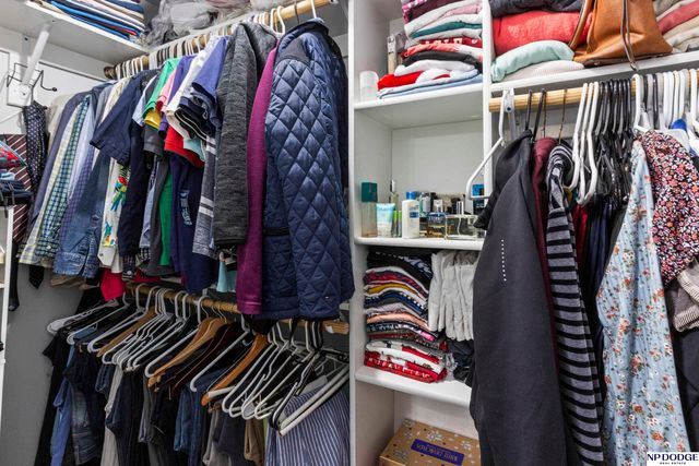 5902 S 50th Street, Omaha, NE 68117