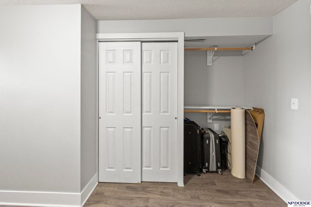 5902 S 50th Street, Omaha, NE 68117