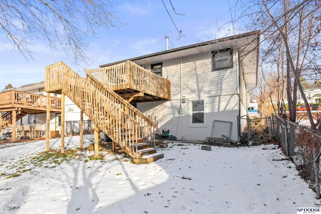 5902 S 50th Street, Omaha, NE 68117