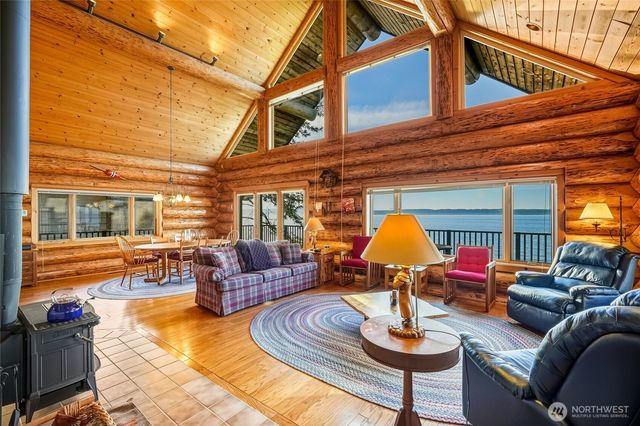 154 Rockaway Beach Lane, Camano Island, WA 98282