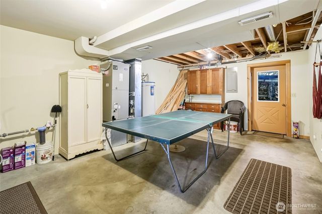 154 Rockaway Beach Lane, Camano Island, WA 98282