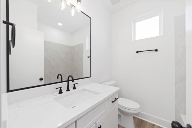 812 Elkhart Street D, Houston, TX 77091