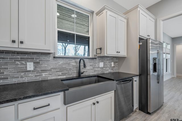 176 CR 2462, Mineola, TX 75773