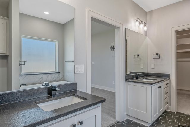 176 CR 2462, Mineola, TX 75773