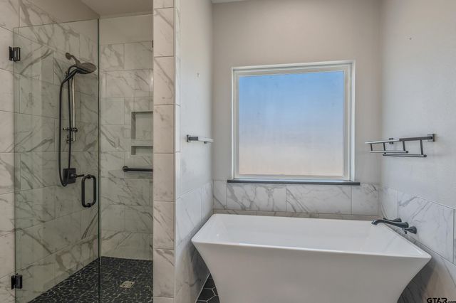 176 CR 2462, Mineola, TX 75773