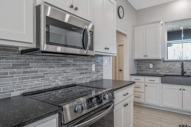 176 CR 2462, Mineola, TX 75773