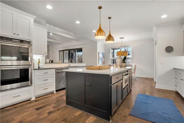 2944 E Pebblestone Drive, Fayetteville, AR 72701