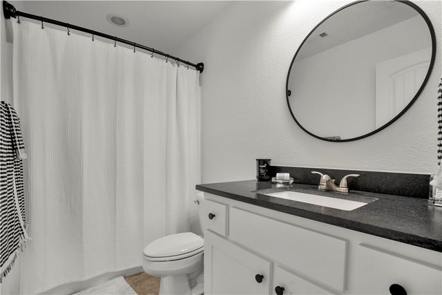 2944 E Pebblestone Drive, Fayetteville, AR 72701