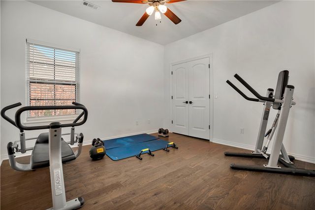 2944 E Pebblestone Drive, Fayetteville, AR 72701