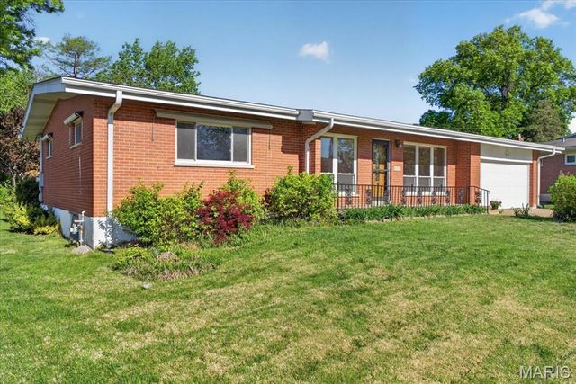 9301 Lavant Drive, St Louis, MO 63126