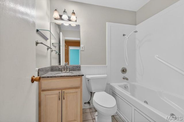 9301 Lavant Drive, St Louis, MO 63126