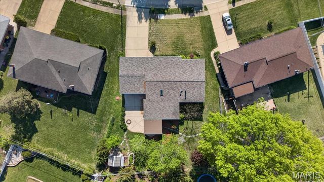 9301 Lavant Drive, St Louis, MO 63126