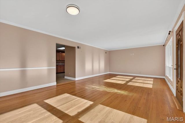 9301 Lavant Drive, St Louis, MO 63126