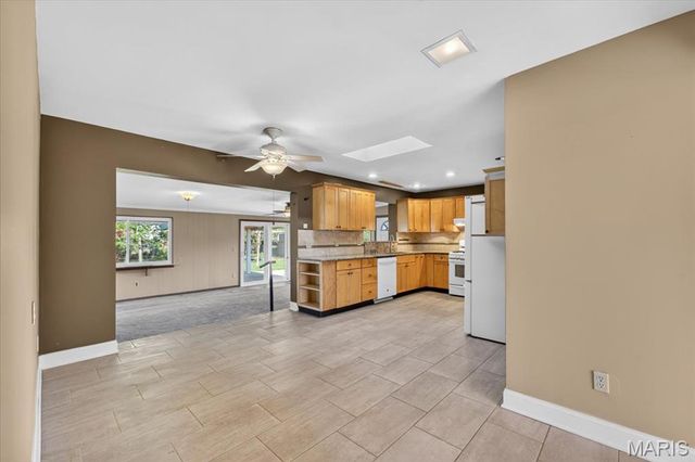 9301 Lavant Drive, St Louis, MO 63126