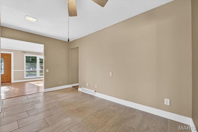 9301 Lavant Drive, St Louis, MO 63126