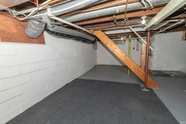 924 W Marion Street, Mishawaka, IN 46545