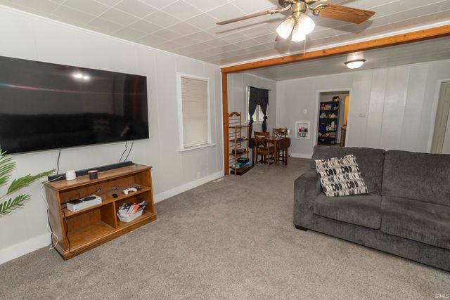 924 W Marion Street, Mishawaka, IN 46545