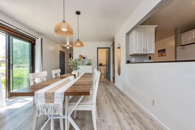 4161 W College AVENUE, Milwaukee, WI 53221