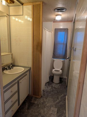 2055 Greensprings UNIT 11, Klamath Falls, OR 97601