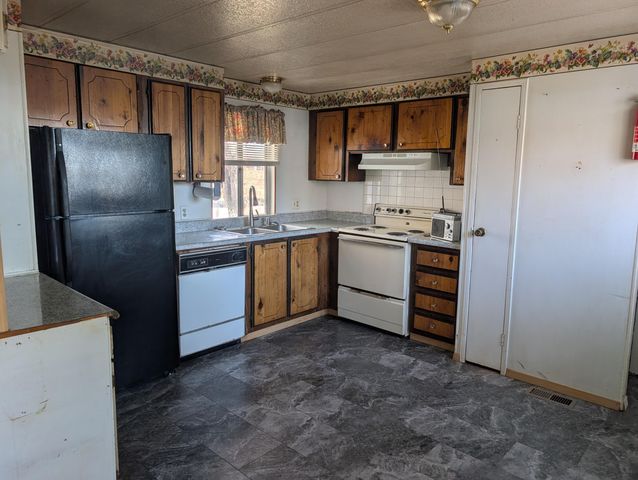 2055 Greensprings UNIT 11, Klamath Falls, OR 97601