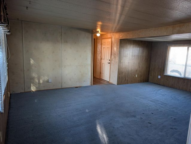 2055 Greensprings UNIT 11, Klamath Falls, OR 97601