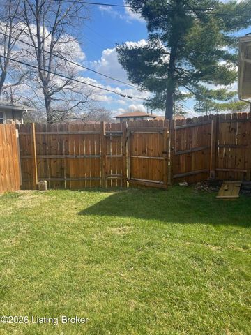 7548 Justan Ave, Louisville, KY 40214