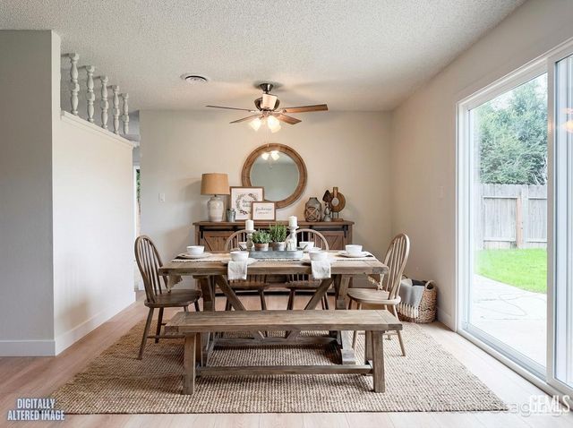 3521 Kapral Way, Bakersfield, CA 93309