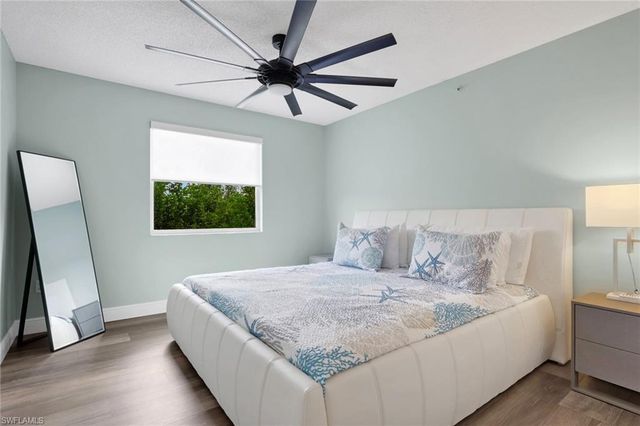 8851 Colonnades CT W # 131, Bonita Springs, FL 34135