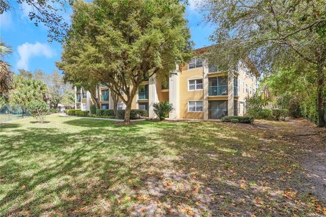 8851 Colonnades CT W # 131, Bonita Springs, FL 34135