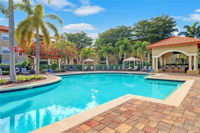 8851 Colonnades CT W # 131, Bonita Springs, FL 34135