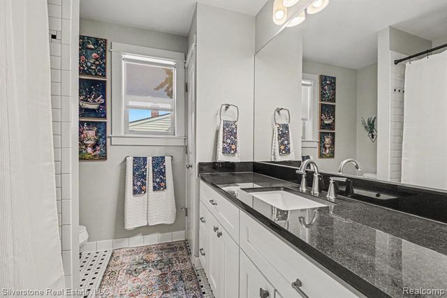 501 N Kenwood Avenue, Royal Oak, MI 48067
