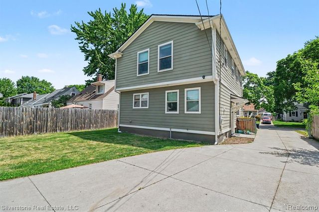 501 N Kenwood Avenue, Royal Oak, MI 48067