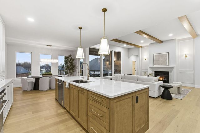 5064 E Ferdinand Court, Springfield, MO 65802