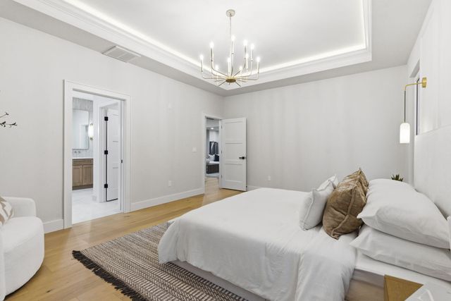 5064 E Ferdinand Court, Springfield, MO 65802