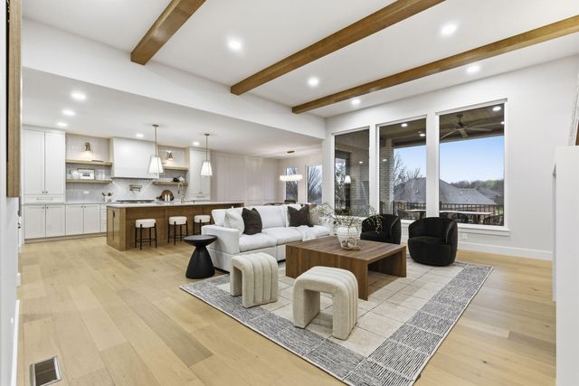 5064 E Ferdinand Court, Springfield, MO 65802