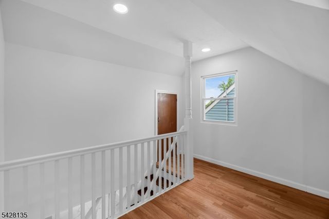 347 Livingston Rd, Linden City, NJ 07036