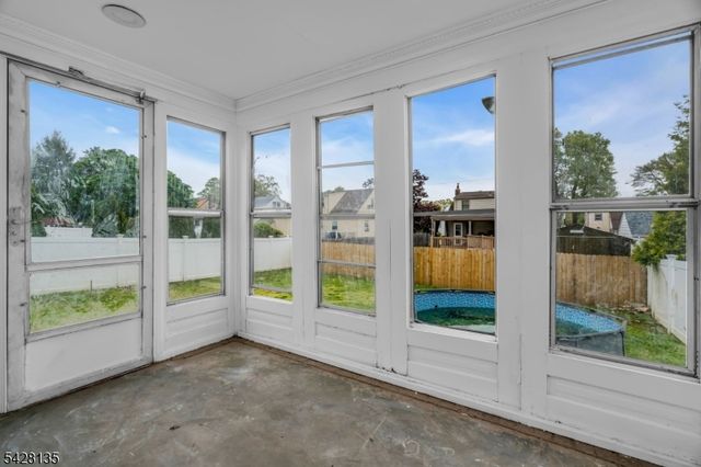 347 Livingston Rd, Linden City, NJ 07036