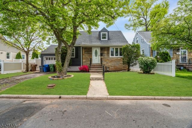 347 Livingston Rd, Linden City, NJ 07036